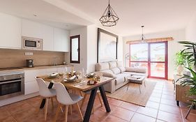 Giraud II - Beachfront - Pool - 46 M2 Terrace